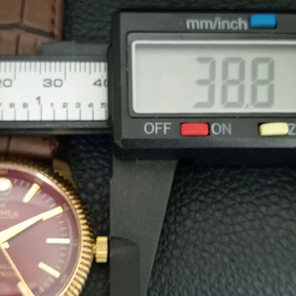 Vintage 1977 Roamer Manual Mens Gold Watch W/Leather Strap & Red accents
